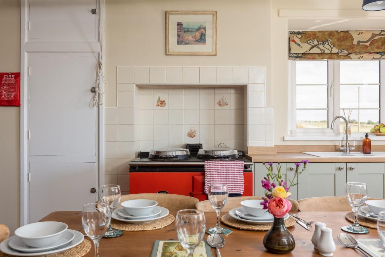 Luxury Farmhouse With Stunning Views And Hot Tub Ebberston Exteriér fotografie