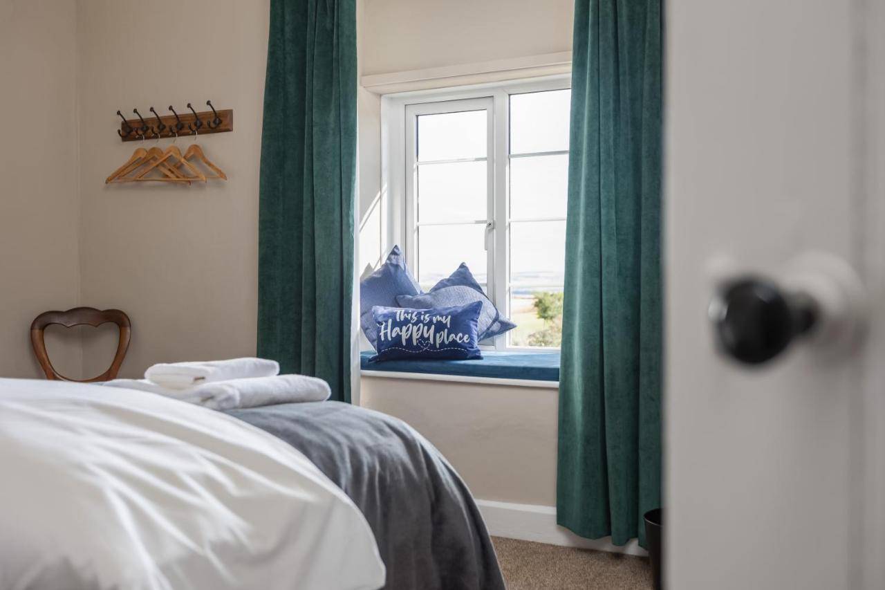 Luxury Farmhouse With Stunning Views And Hot Tub Ebberston Exteriér fotografie